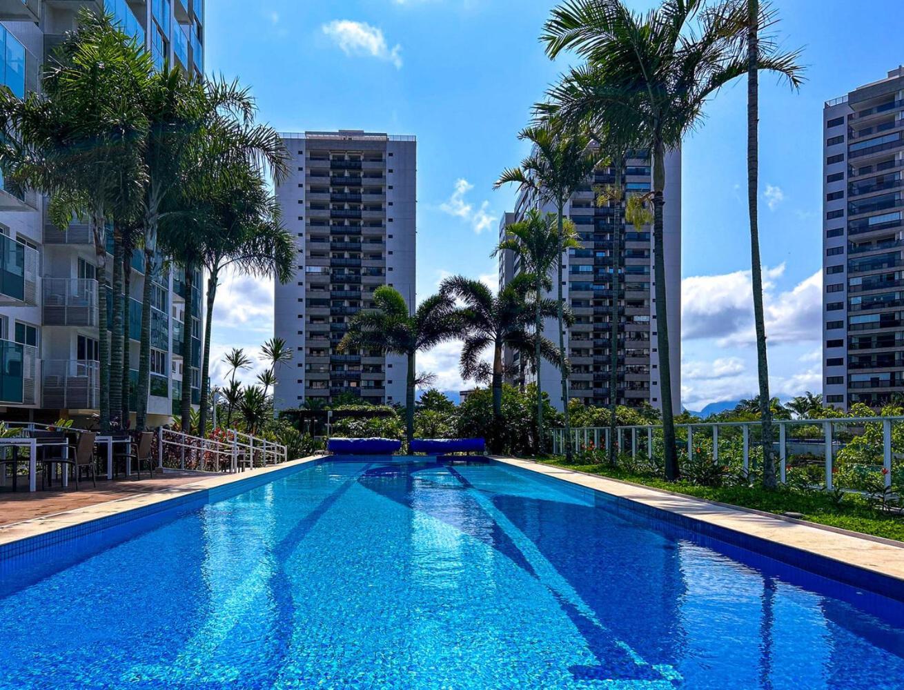 Apto Ao Lado Do Parque Olimpico-barra Da Tijuca Rj